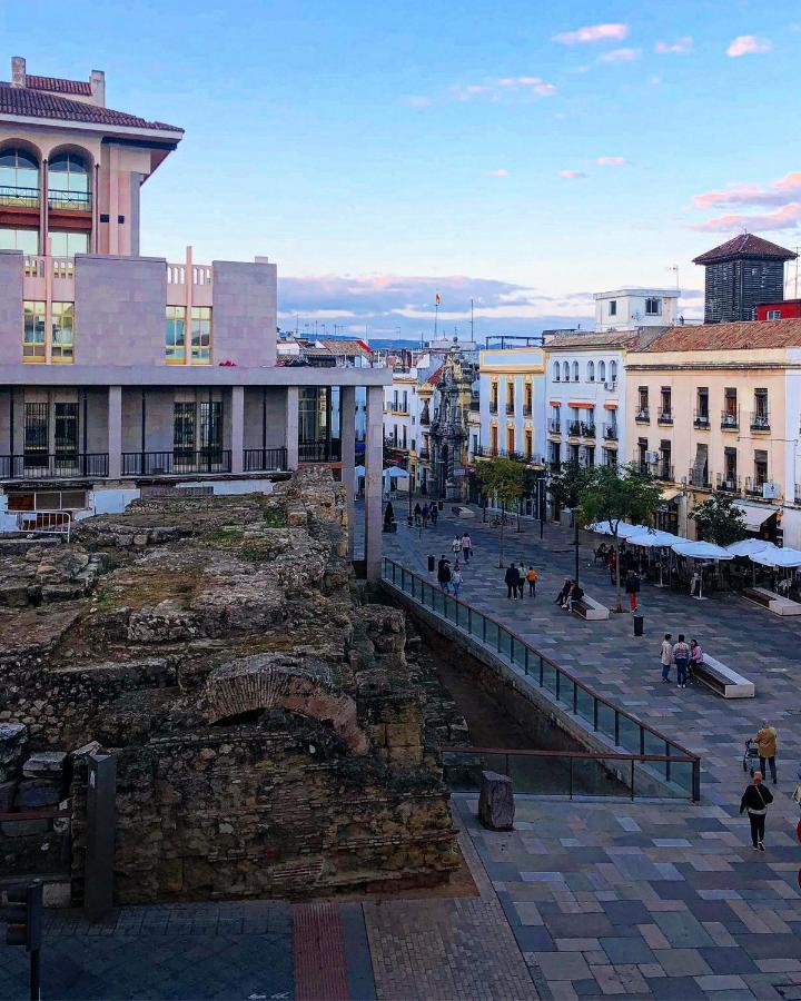 Apartamento Templo Romano قرطبة المظهر الخارجي الصورة